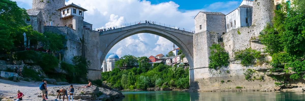 Serwis Vysokoškolské vzdelávanie (Bosna a Hercegovina): vysoké školy, bakalárske, magisterské a doktorandské štúdium, v.SK, study